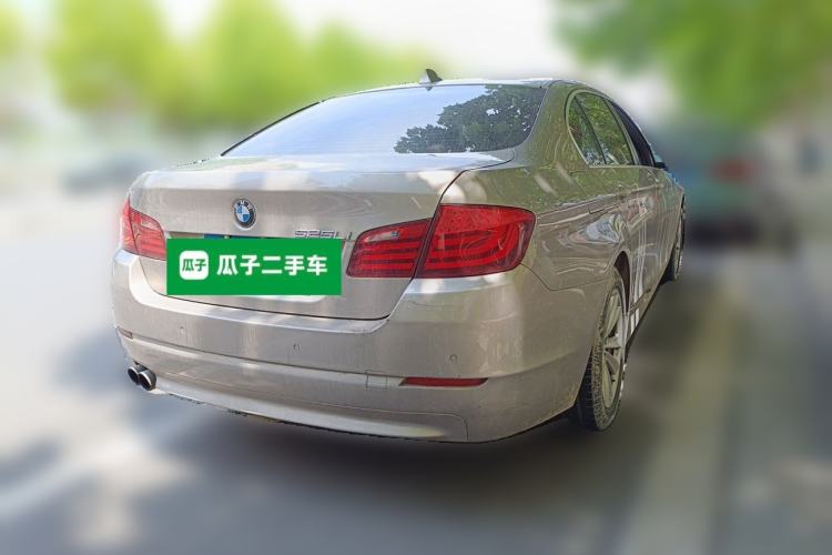 Used BMW 5 Series 2013 525Li Leading Model Rear Right 45 Deg