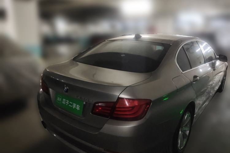 Used BMW 5 Series 2013 520Li Elegant Edition Rear Right 45 Deg