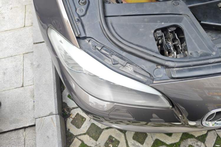 Used BMW 5 Series 2013 525Li Leading Model Right Front Headlight