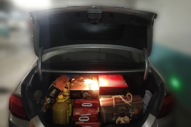 Used BMW 5 Series 2013 520Li Elegant Edition Trunk