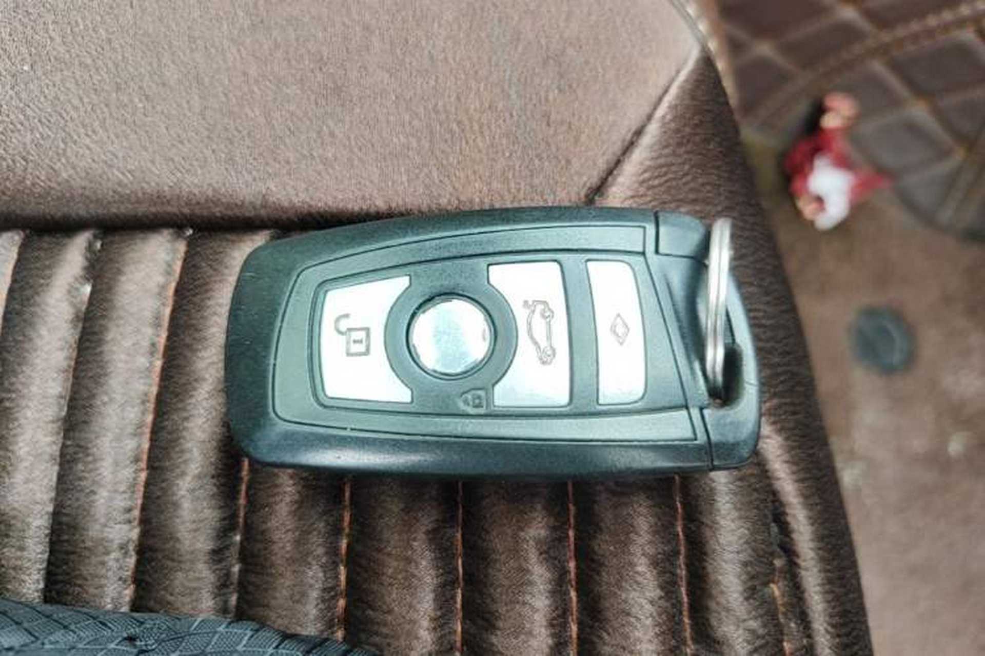Used BMW 5 Series 2013 530Li Leading Model Vehicle Key
