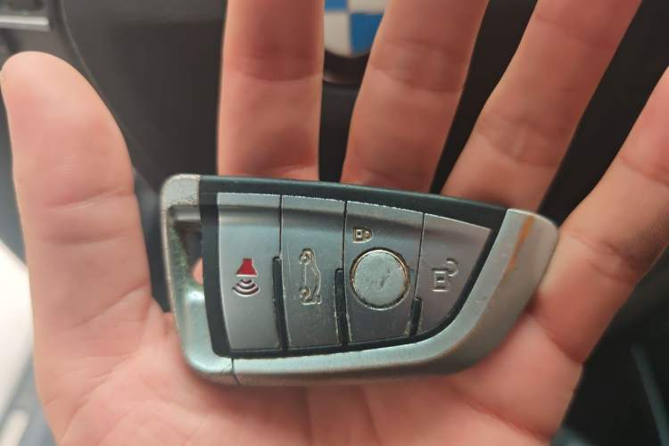 Used BMW 5 Series 2013 525Li Luxury Model Vehicle Key