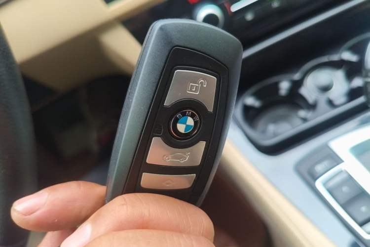 Used BMW 5 Series 2013 520Li Elegant Edition Vehicle Key