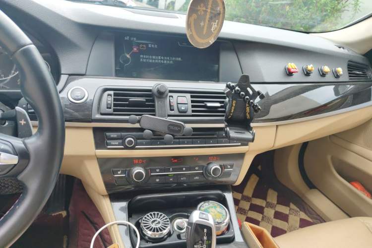 Used BMW 5 Series 2013 530Li Leading Model Audio And AC Panel