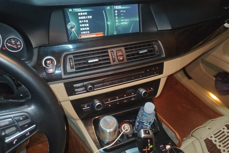 Used BMW 5 Series 2013 525Li Luxury Model Audio And AC Panel
