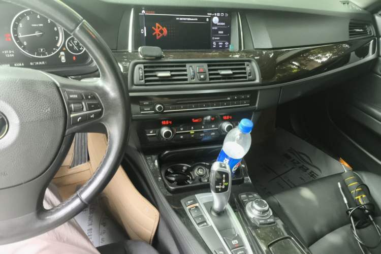 Used BMW 5 Series 2013 525Li Leading Model Audio And AC Panel