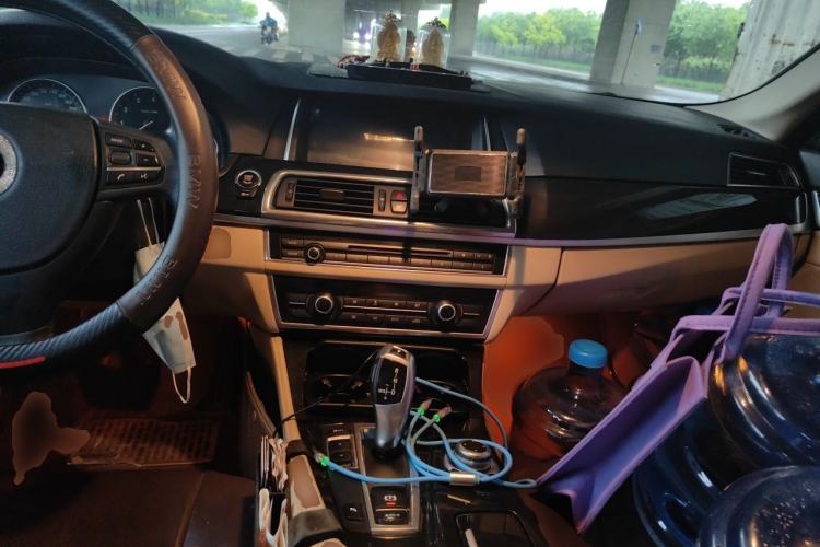 Used BMW 5 Series 2013 520Li Elegant Edition Center Console