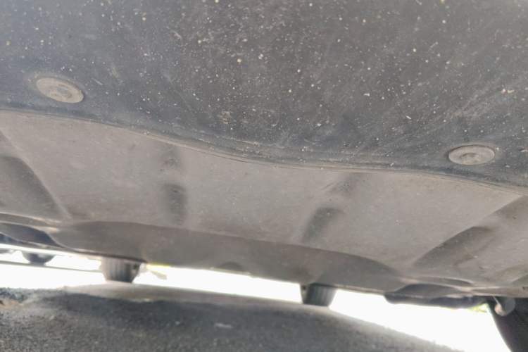 Used BMW 5 Series 2013 520i Elegant Edition Chassis Front
