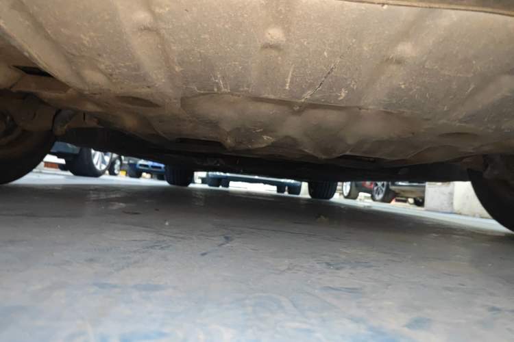 Used BMW 5 Series 2013 530Li Leading Model Chassis Front