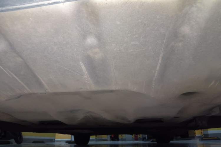 Used BMW 5 Series 2013 530Li Leading Model Chassis Front