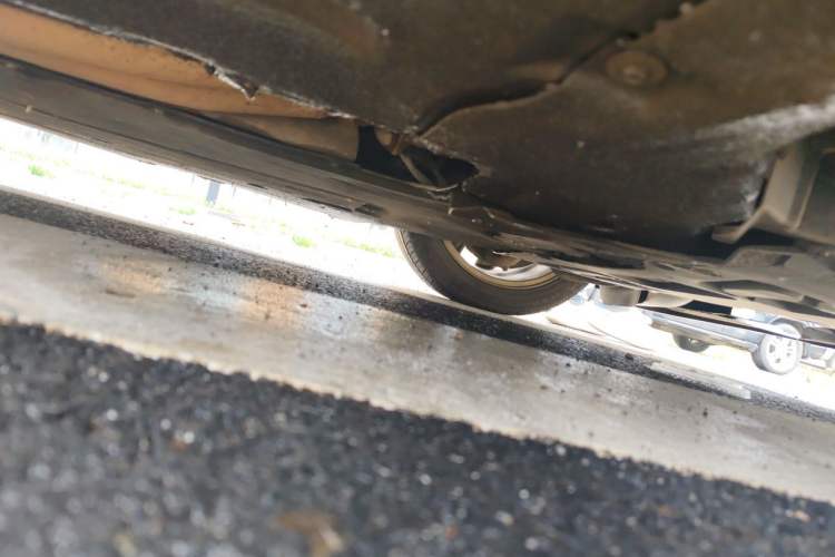 Used BMW 5 Series 2013 530Li Leading Model Chassis Front Right