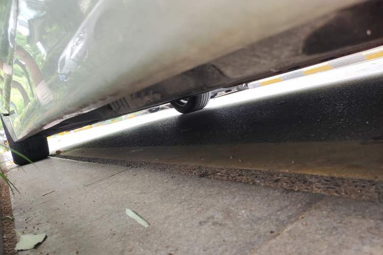 Used BMW 5 Series 2013 525Li Luxury Model Chassis Front Right