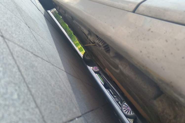 Used BMW 5 Series 2013 520Li Elegant Edition Chassis Front Right