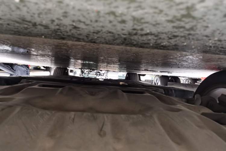Used BMW 5 Series 2013 525Li Leading Model Chassis Front