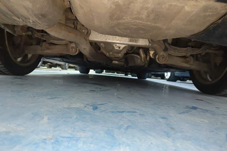 Used BMW 5 Series 2013 530Li Leading Model Chassis Rear