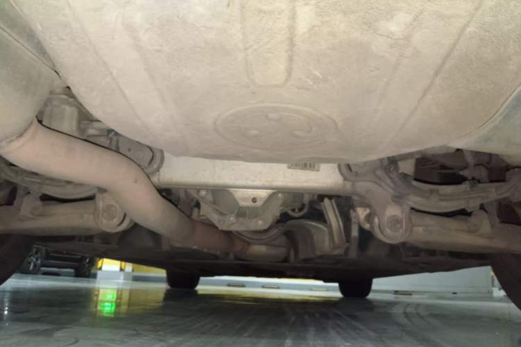 Used BMW 5 Series 2013 530Li Leading Model Chassis Rear