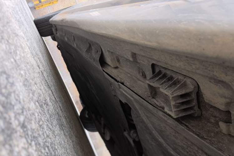 Used BMW 5 Series 2013 530Li Leading Model Chassis Rear Left