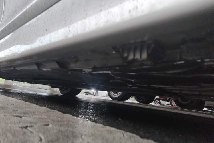 Used BMW 5 Series 2013 520Li Elegant Edition Chassis Rear Left