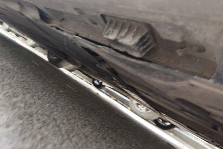 Used BMW 5 Series 2013 525Li Leading Model Chassis Rear Left