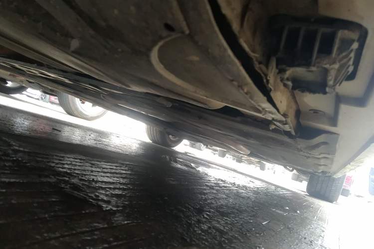Used BMW 5 Series 2013 525Li Luxury Model Chassis Rear Right