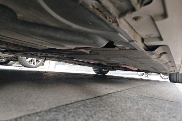 Used BMW 5 Series 2013 525Li Leading Model Chassis Rear Right
