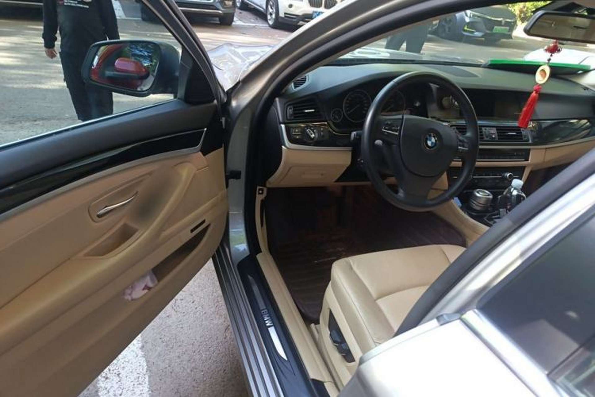 Used BMW 5 Series 2013 520Li Elegant Edition Driver Seat