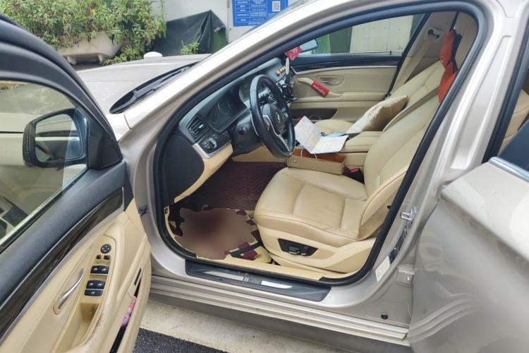 Used BMW 5 Series 2013 530Li Leading Model Driver Seat