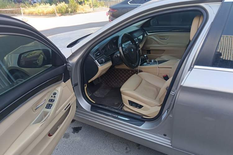 Used BMW 5 Series 2013 530Li Luxury Model Driver Seat