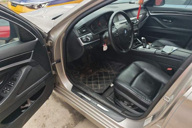 Used BMW 5 Series 2013 525Li Leading Model Driver Seat