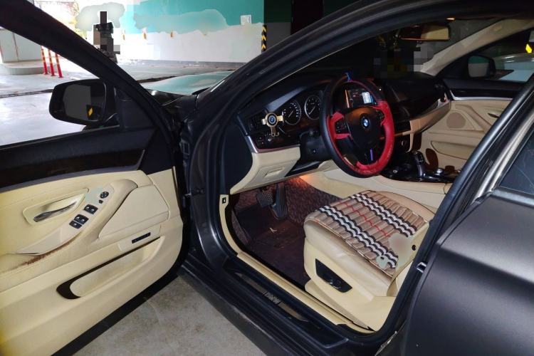 Used BMW 5 Series 2013 525Li Leading Model Driver Seat