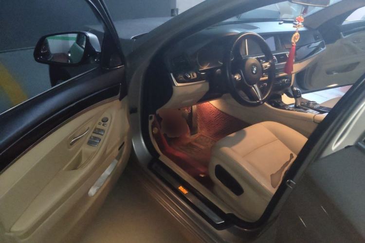 Used BMW 5 Series 2013 525Li Zhuole Edition Driver Seat