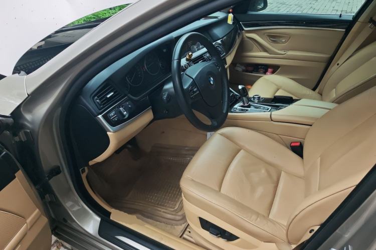 Used BMW 5 Series 2013 525Li Leading Model Driver Seat