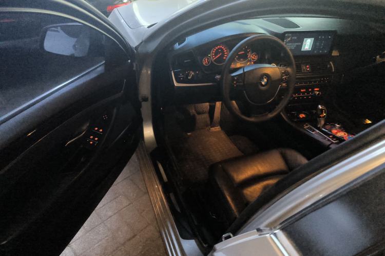 Used BMW 5 Series 2013 520Li Elegant Edition Driver Seat