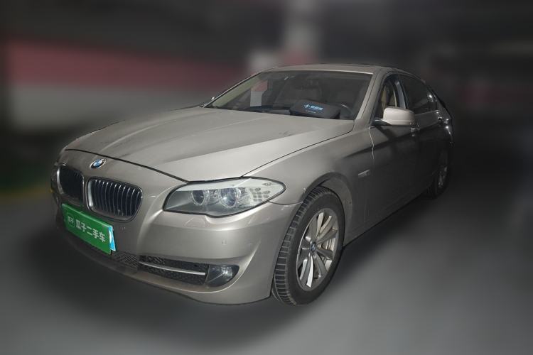 Used BMW 5 Series 2013 525Li Luxury Model Guazi used car, China used car export, Used car for sale, Used cars, Cheapest cars for sale
