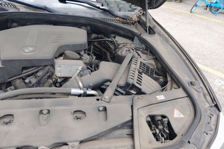 Used BMW 5 Series 2013 520i Elegant Edition Engine Bay Left