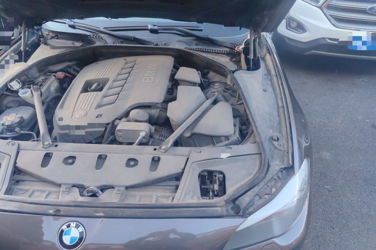 Used BMW 5 Series 2013 530Li Leading Model Engine Bay Left
