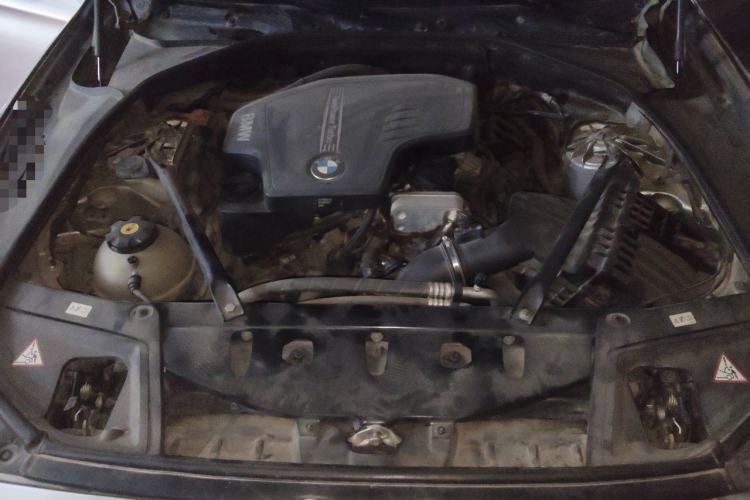 Used BMW 5 Series 2013 525Li Zhuole Edition Engine Bay