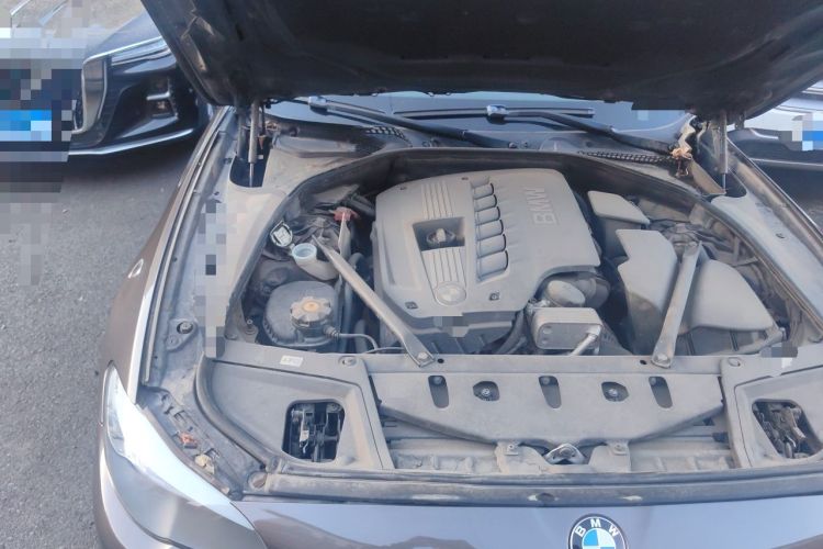 Used BMW 5 Series 2013 530Li Leading Model Engine Bay Right