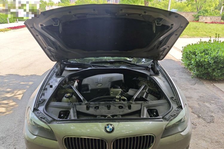 Used BMW 5 Series 2013 525Li Leading Model Engine Bay