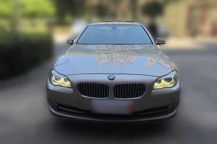 Used BMW 5 Series 2013 530Li Leading Model Front