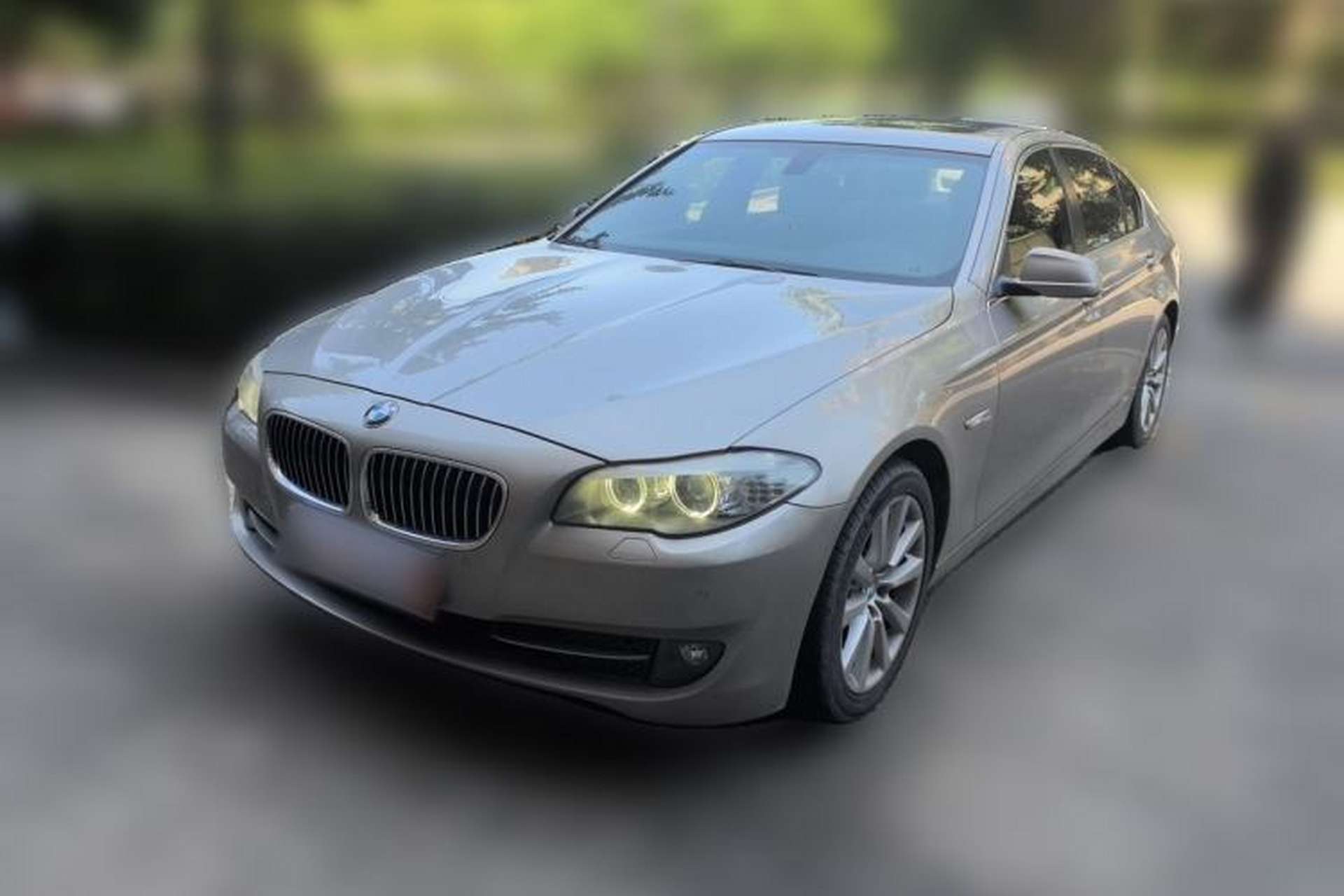 Used BMW 5 Series 2013 530Li Leading Model Front Left 45 Deg