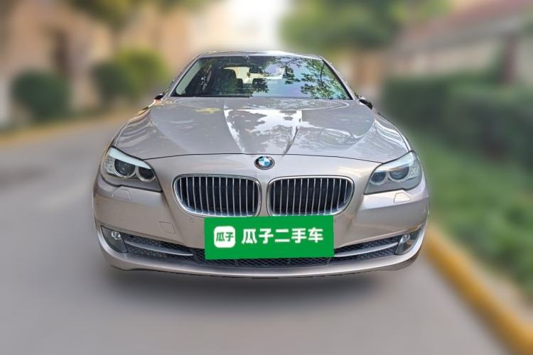 Used BMW 5 Series 2013 530Li Leading Model Front