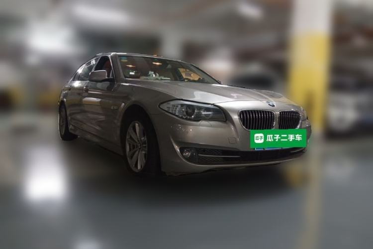 Used BMW 5 Series 2013 530Li Leading Model Front Right 45 Deg