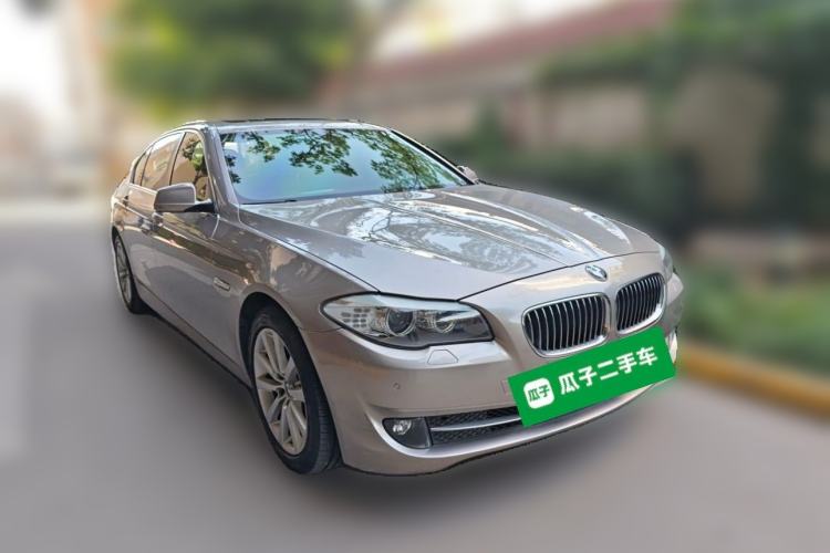 Used BMW 5 Series 2013 530Li Leading Model Front Right 45 Deg
