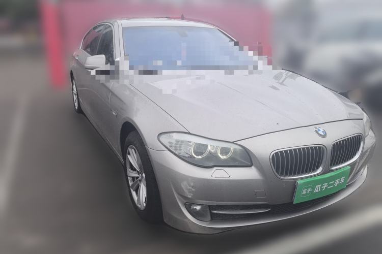 Used BMW 5 Series 2013 525Li Leading Model Front Right 45 Deg