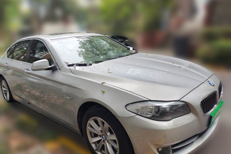 Used BMW 5 Series 2013 525Li Luxury Model Front Right 45 Deg