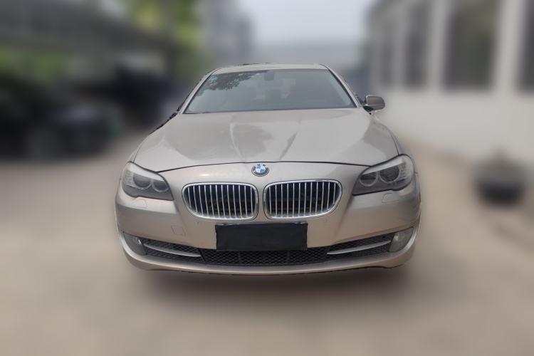 Used BMW 5 Series 2013 525Li Leading Model Front