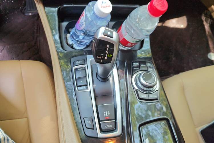 Used BMW 5 Series 2013 525Li Leading Model Gear Lever