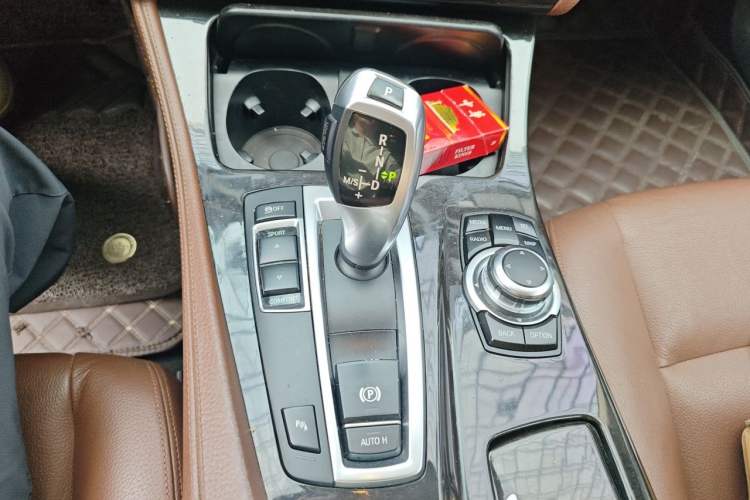 Used BMW 5 Series 2013 525Li Leading Model Gear Lever