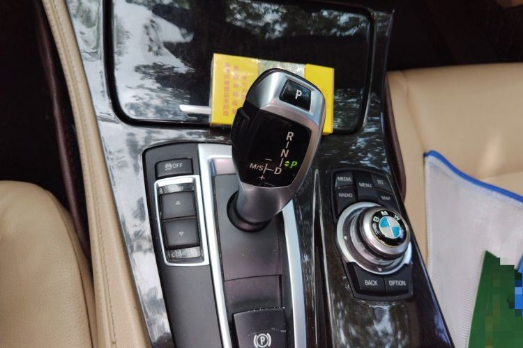 Used BMW 5 Series 2013 525Li Leading Model Gear Lever